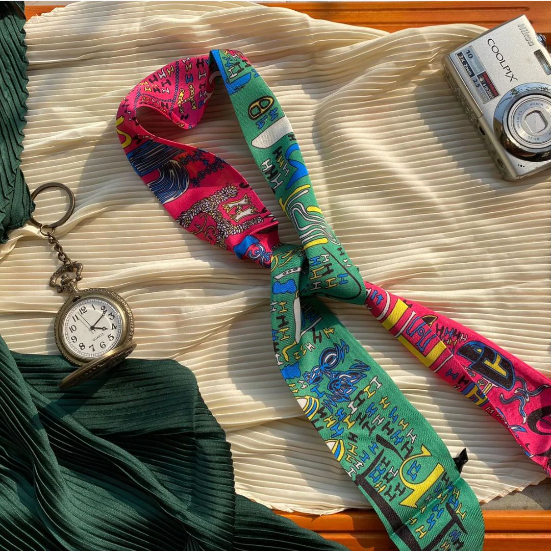 Green And Pink Cute Collar Scarve