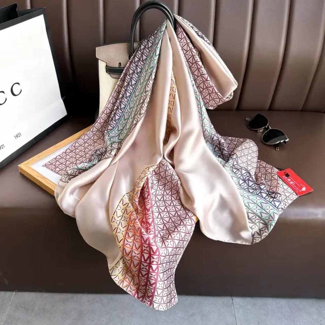 Elegant Geometric Border Stole – Beige Luxe Finish