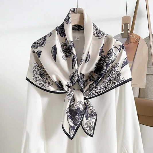 Ivory Floral Elegance Stole – Black Botanical Print